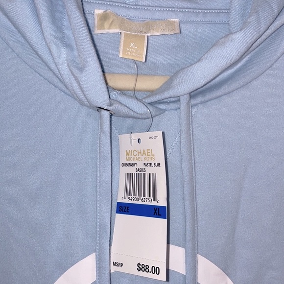 MK Basic Pullover with Hoodie - Picture 4 of 5